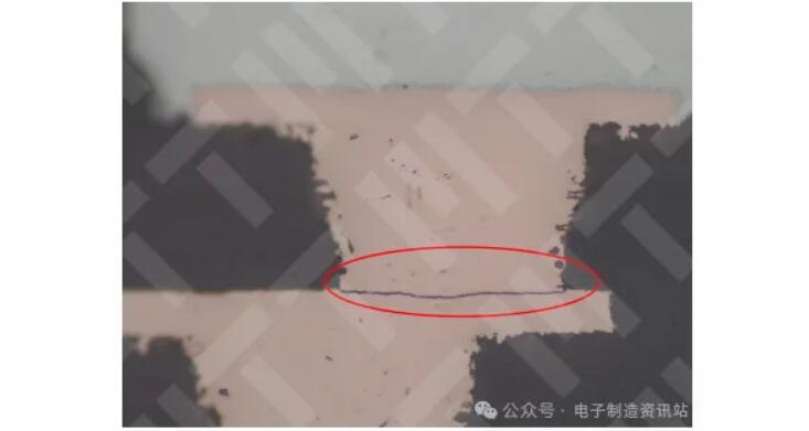 3#pcba第7排锡球截面（pcb埋孔有裂纹）